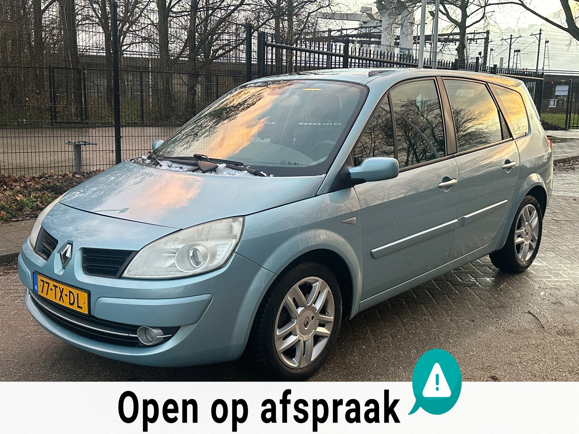 Renault Grand Scénic 2.0-16V Tech Line 2007 AUTOMAAT, 1998 cc, 135 pk, Gebruikt, 4 cilinders