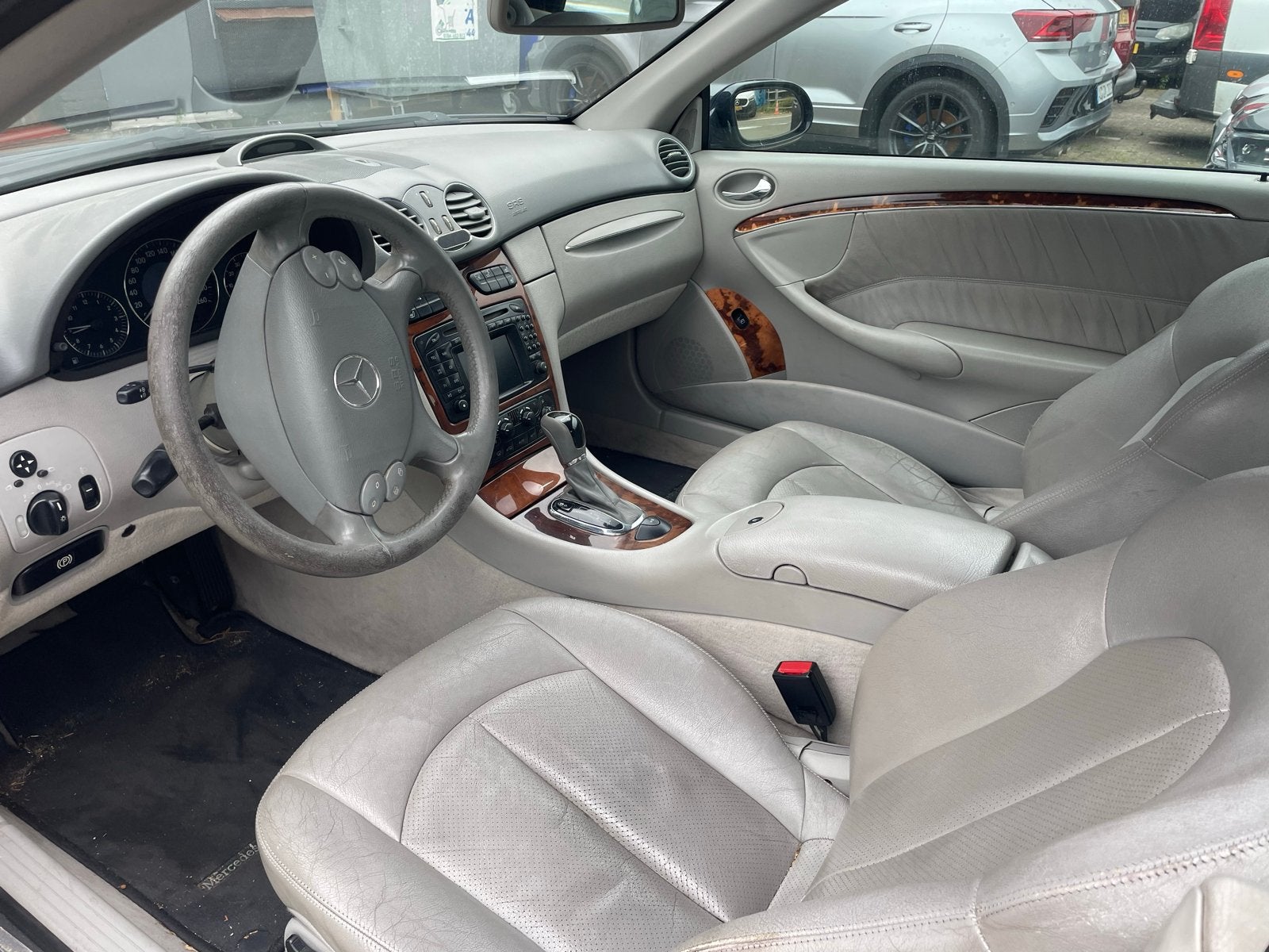 Mercedes-Benz CLK 1.8 Clk200 Kompr Cabriolet AUT 2004 Zwart, Auto's, Mercedes-Benz, Automaat, Achterwielaandrijving, 4 cilinders