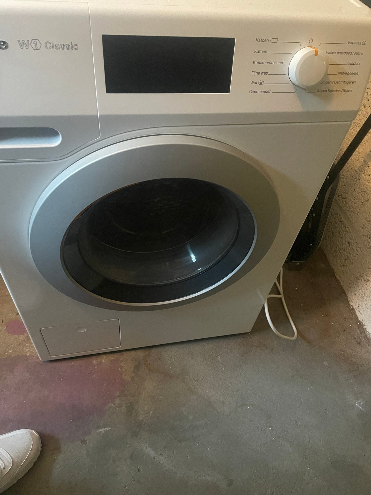 Miele W1 Classic Wasmachine - Zo goed als nieuw, Ophalen of Verzenden, Zo goed als nieuw, Voorlader, Kort programma