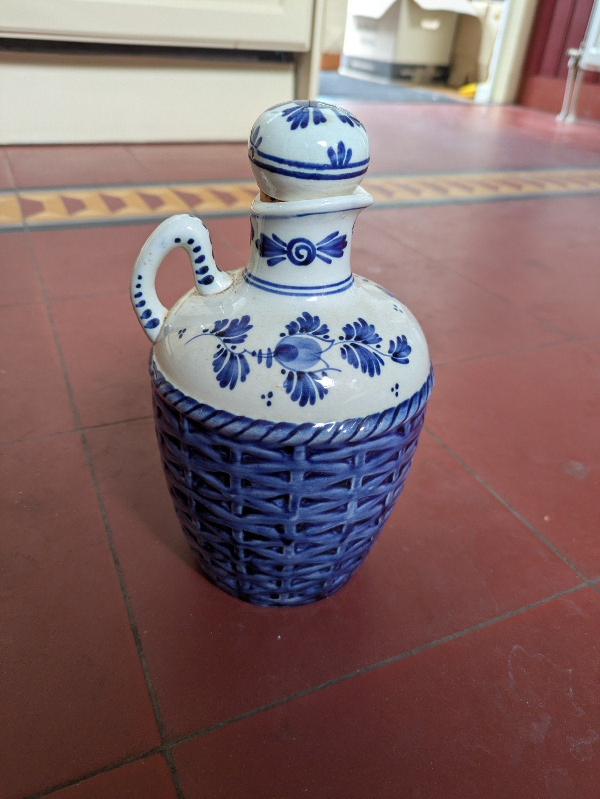 Delfts Blauw Karafje met Mandwerk Patroon, Ophalen of Verzenden