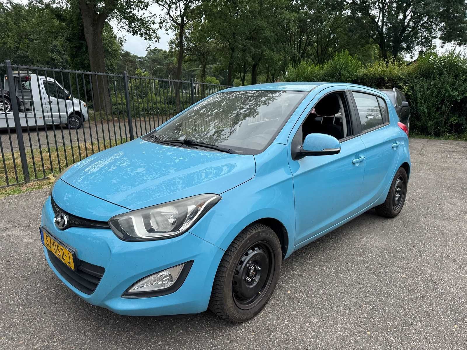 2014 Hyundai i20 1.2i Business Ed. SJ-052-J, Auto's, Euro 5, Gebruikt, 31 €/maand, 4 cilinders