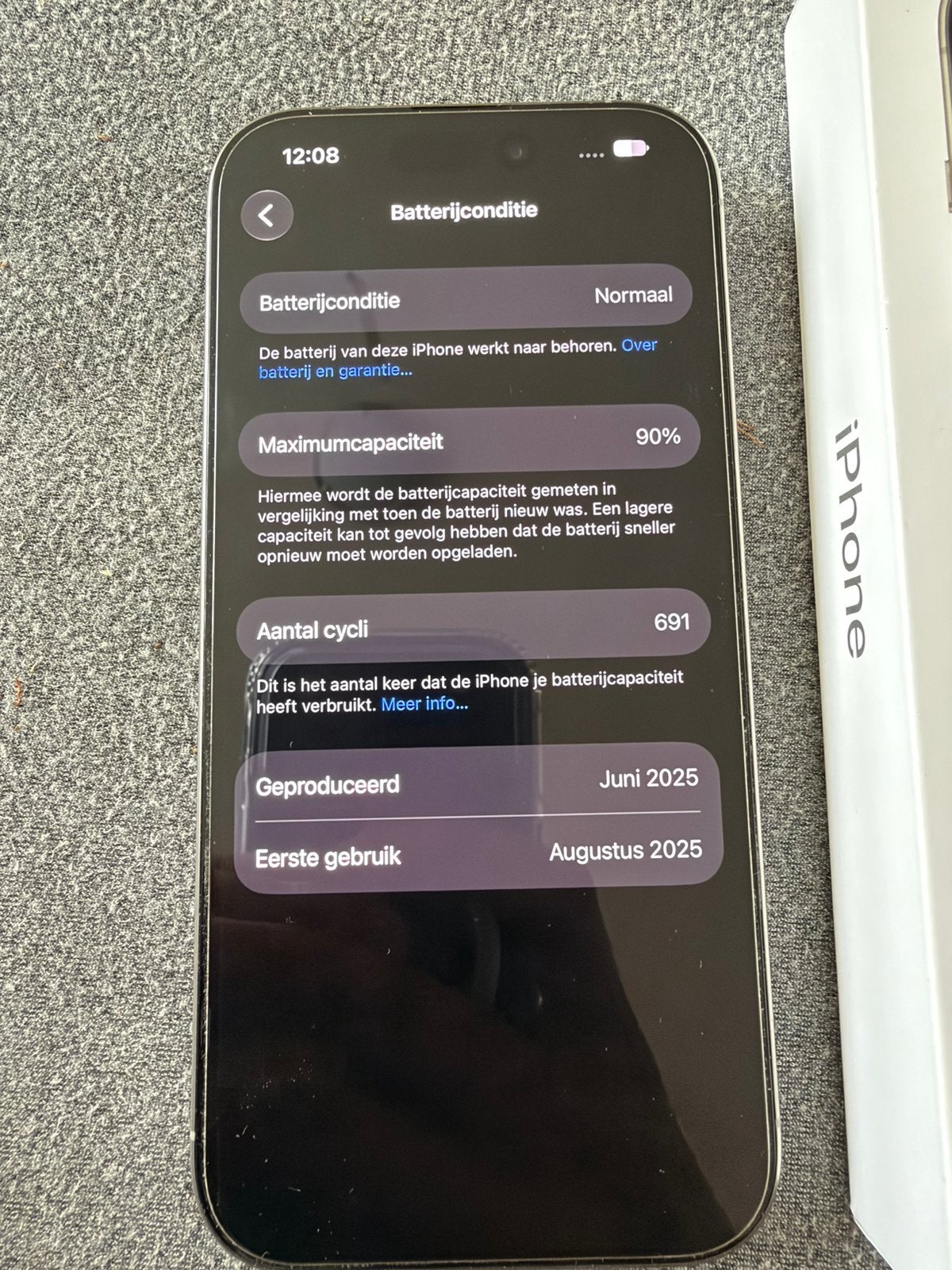 Foto 7 van Iphone 16 pro 128GB