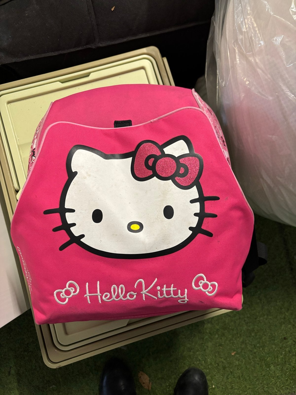 Trunki Boostapak Hello Kitty rugzak en zitverhoger, Kinderen en Baby's, 15 t/m 36 kg, Ophalen, Overige merken, Gebruikt