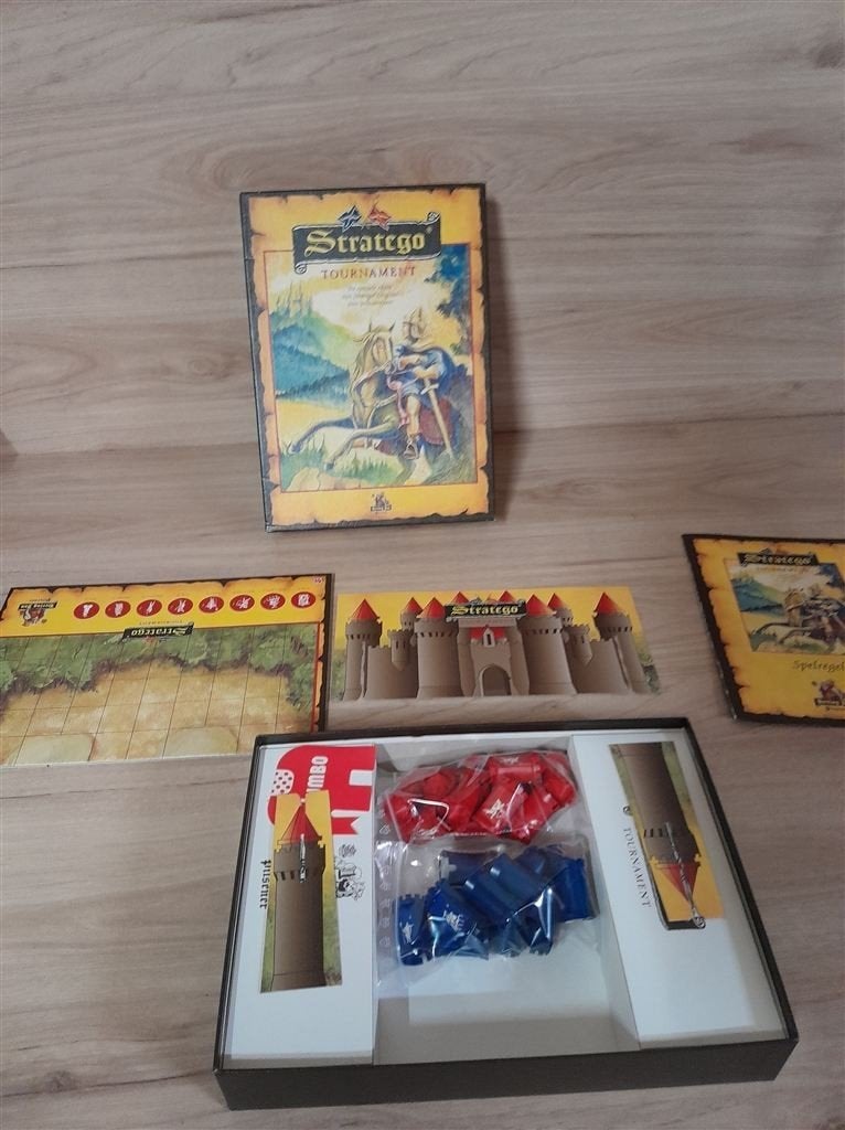 Stratego tournament - hertog jan - s1455, Hobby en Vrije tijd, Gezelschapsspellen | Bordspellen, Verzenden, Zo goed als nieuw