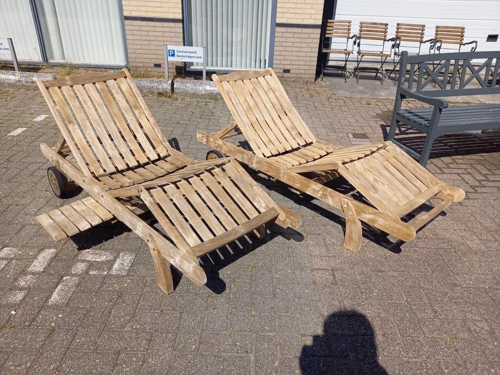 Set van 2 Teakhouten Ligstoelen met Wielen, Tuin en Terras, Ophalen, Gebruikt, Teakhout, Verstelbaar