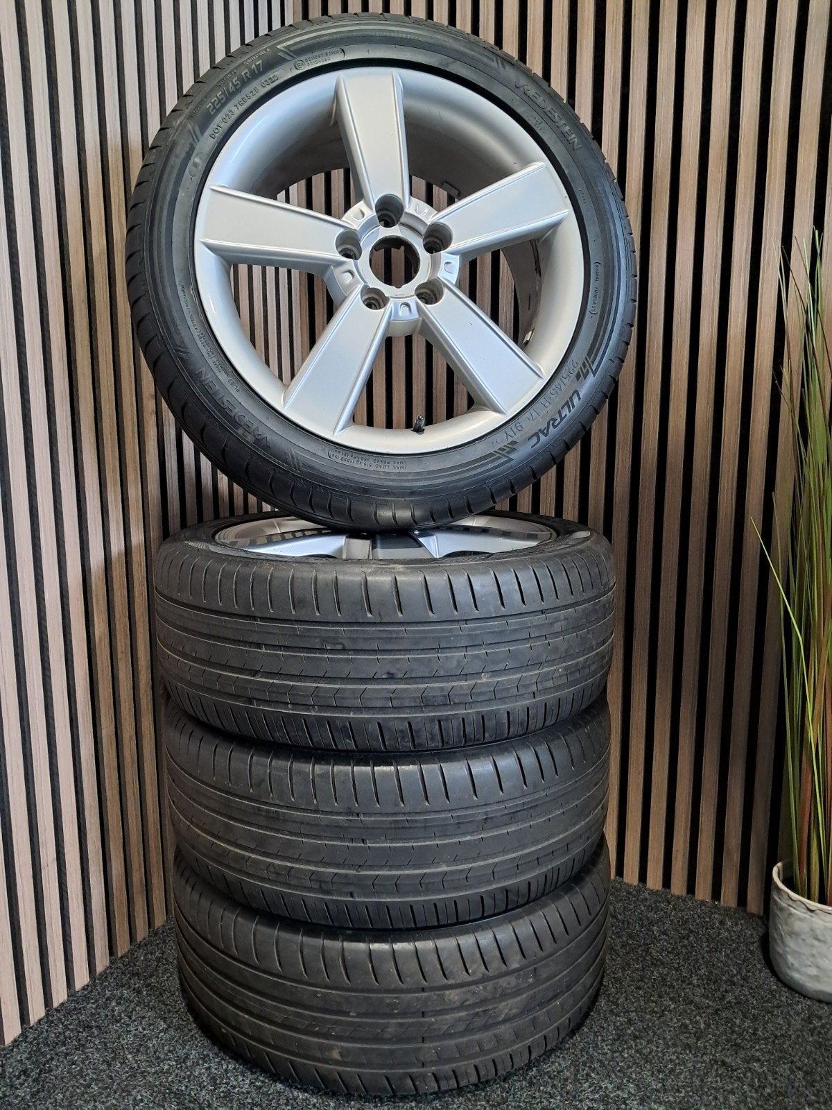 17 inch 5x112  Audi VW Seat Skoda / Zie adv..., Ophalen, Gebruikt, ., Banden en Velgen