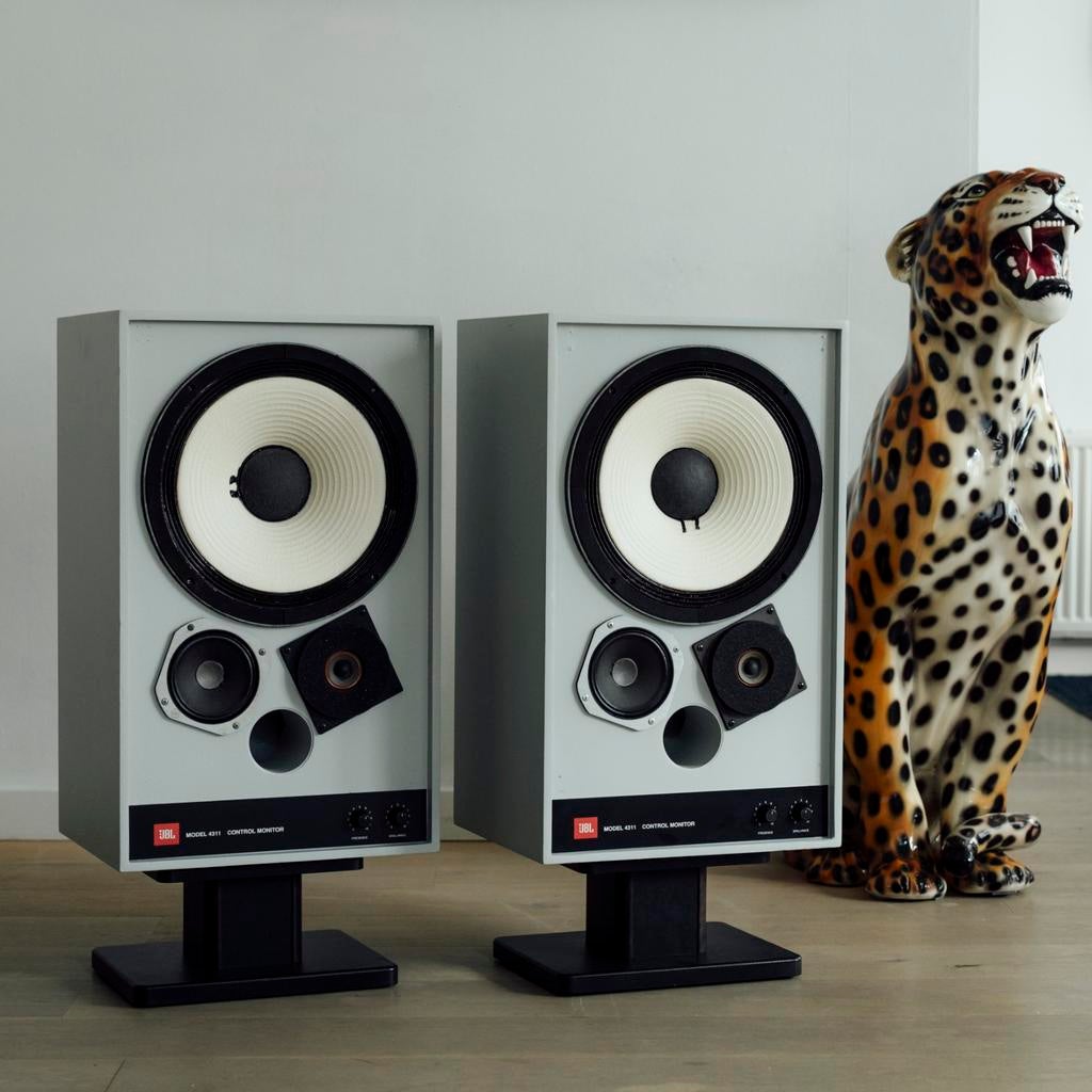 JBL 4311 Studio Monitor Speakers - Volledig Gerenoveerd, Audio, Tv en Foto, Luidsprekers, Ophalen, JBL, Refurbished, 120 watt of meer