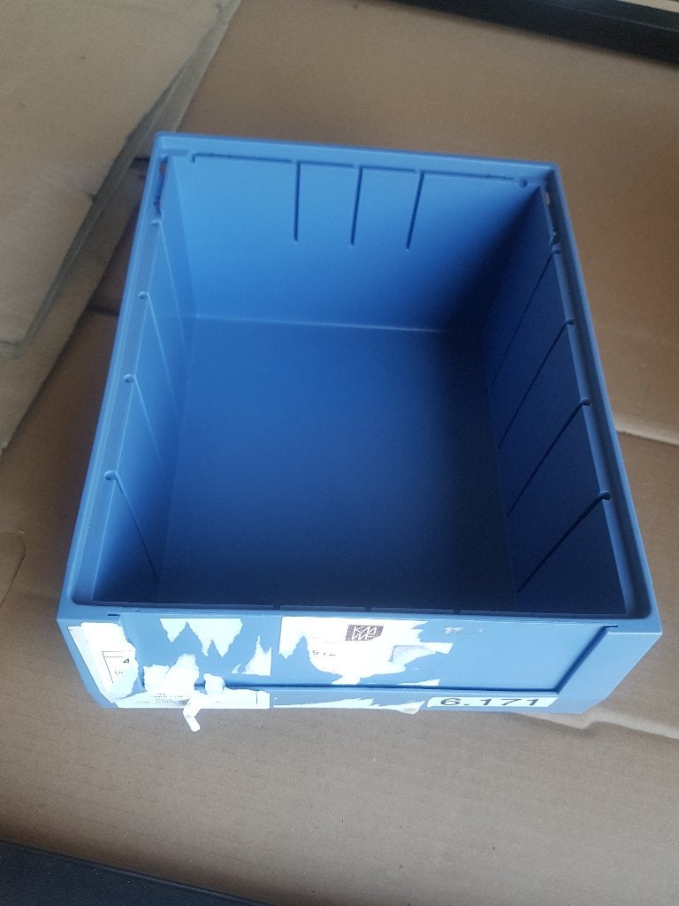 sorteer bakjes, Ophalen, Gebruikt