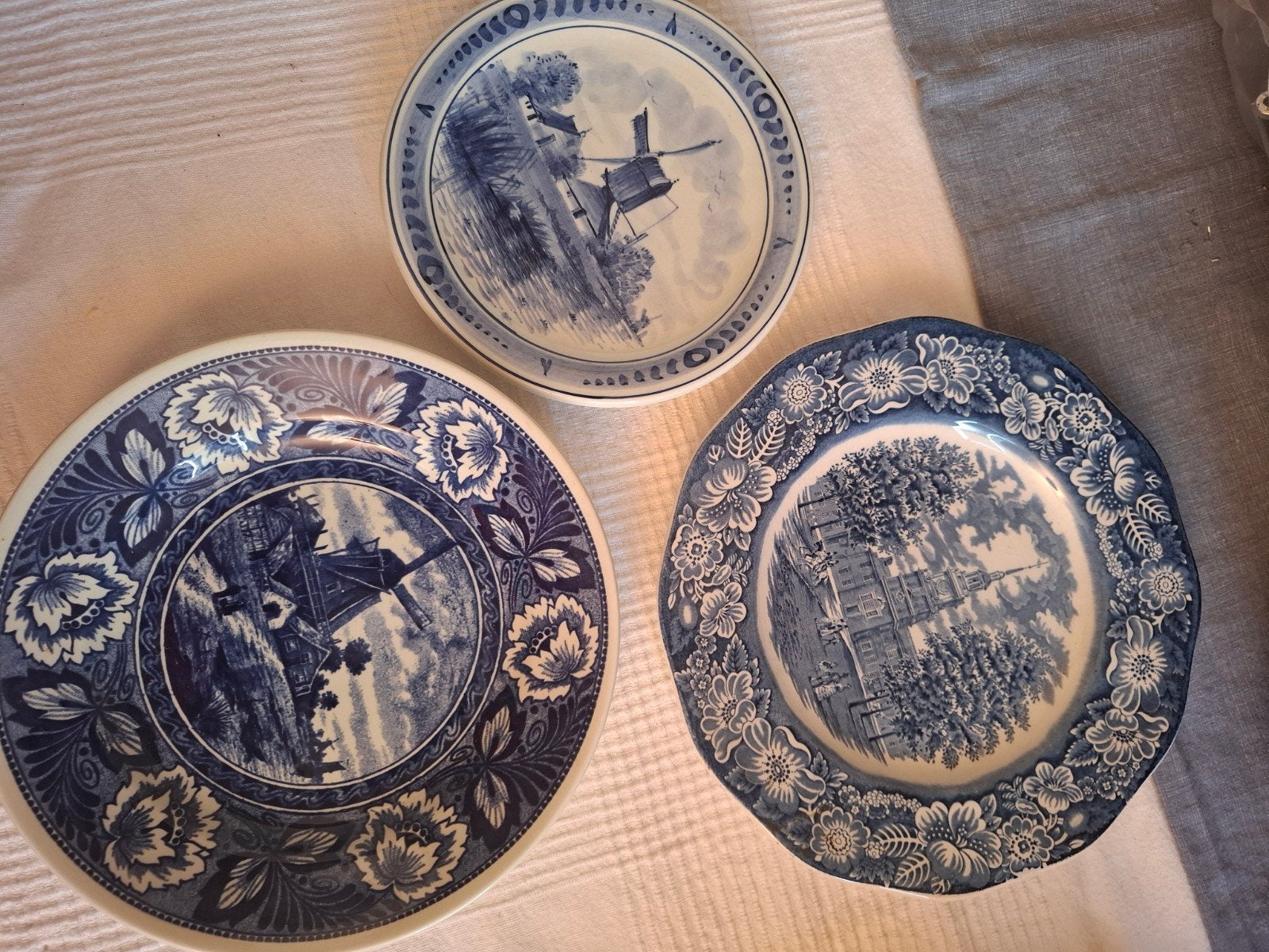 3 Delfts blauwe bordjes, Antiek en Kunst, Antiek | Keramiek en Aardewerk, Ophalen