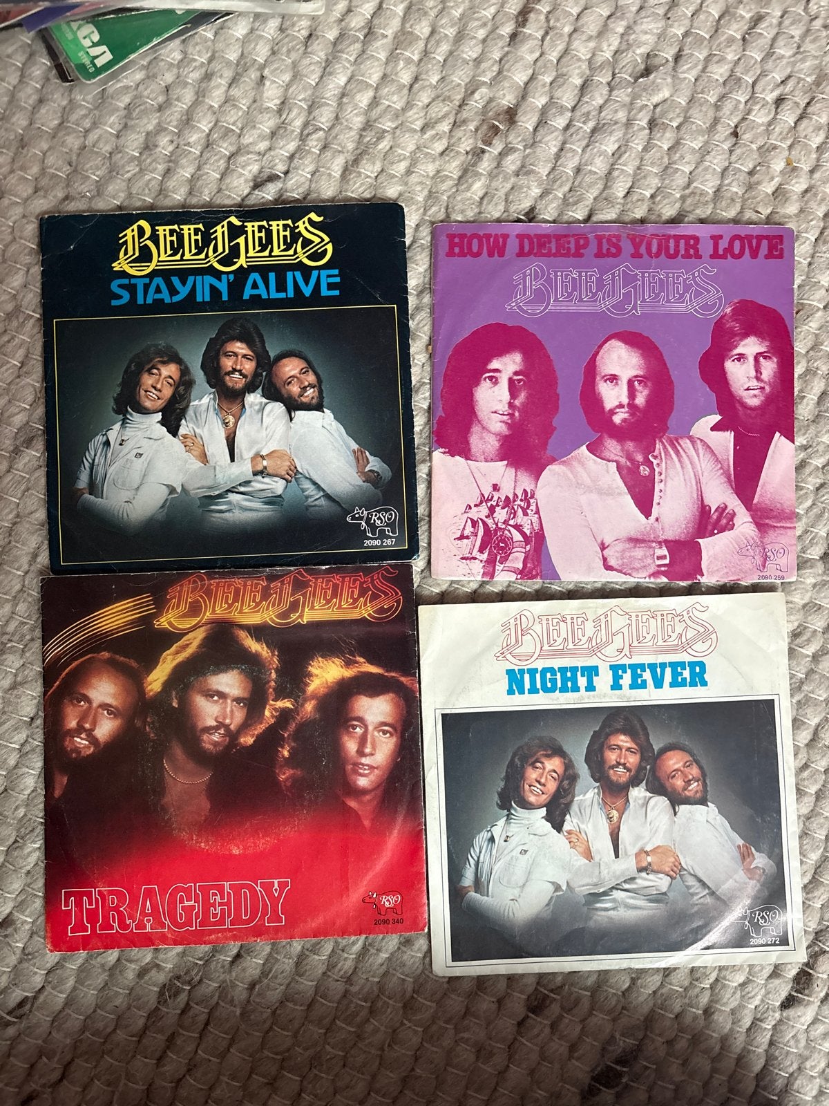 Bee Gees Vinyl Singles Collectie  4 stuks, Gebruikt, 7 inch, Ophalen of Verzenden, Pop