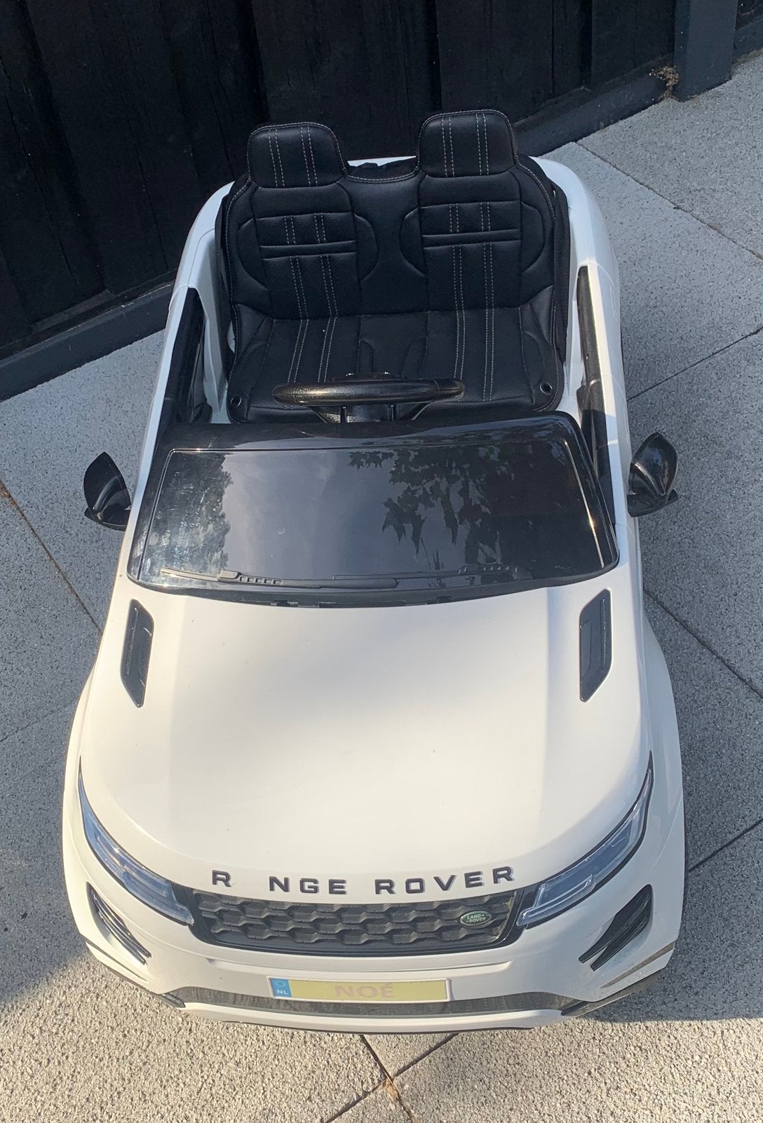 Dodge Charger SRT Range Rover, Ophalen