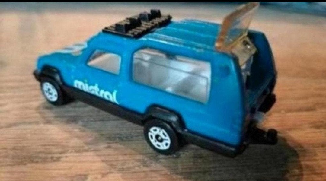 CORGI TOYS SIMCA MATRA RDNCHO mistral, Hobby en Vrije tijd, Ophalen of Verzenden, Zo goed als nieuw, Auto, Corgi