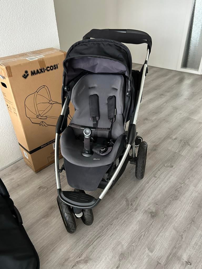 Maxi-Cosi Mura 3-delige set + regenhoes & meerijdplank, Ophalen of Verzenden, Zo goed als nieuw