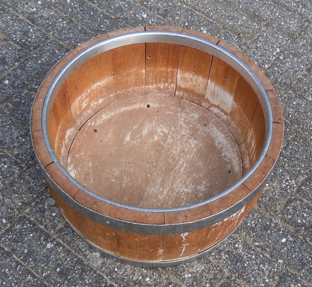 groot antiek kaasvat, Ophalen