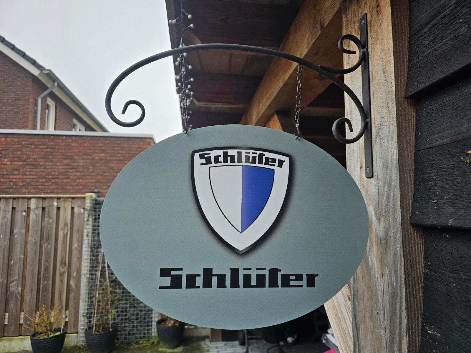 Dubbelzijdig SCHLÜTER uithangbord (incl), Ophalen of Verzenden, Nieuw, Reclamebord