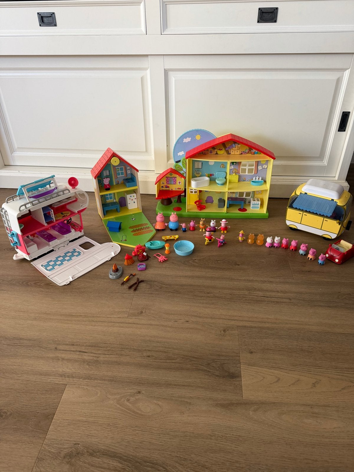 Uitgebreide Peppa Pig Speelset met Huizen en Campers, Ophalen of Verzenden, Gebruikt, Jongen of Meisje