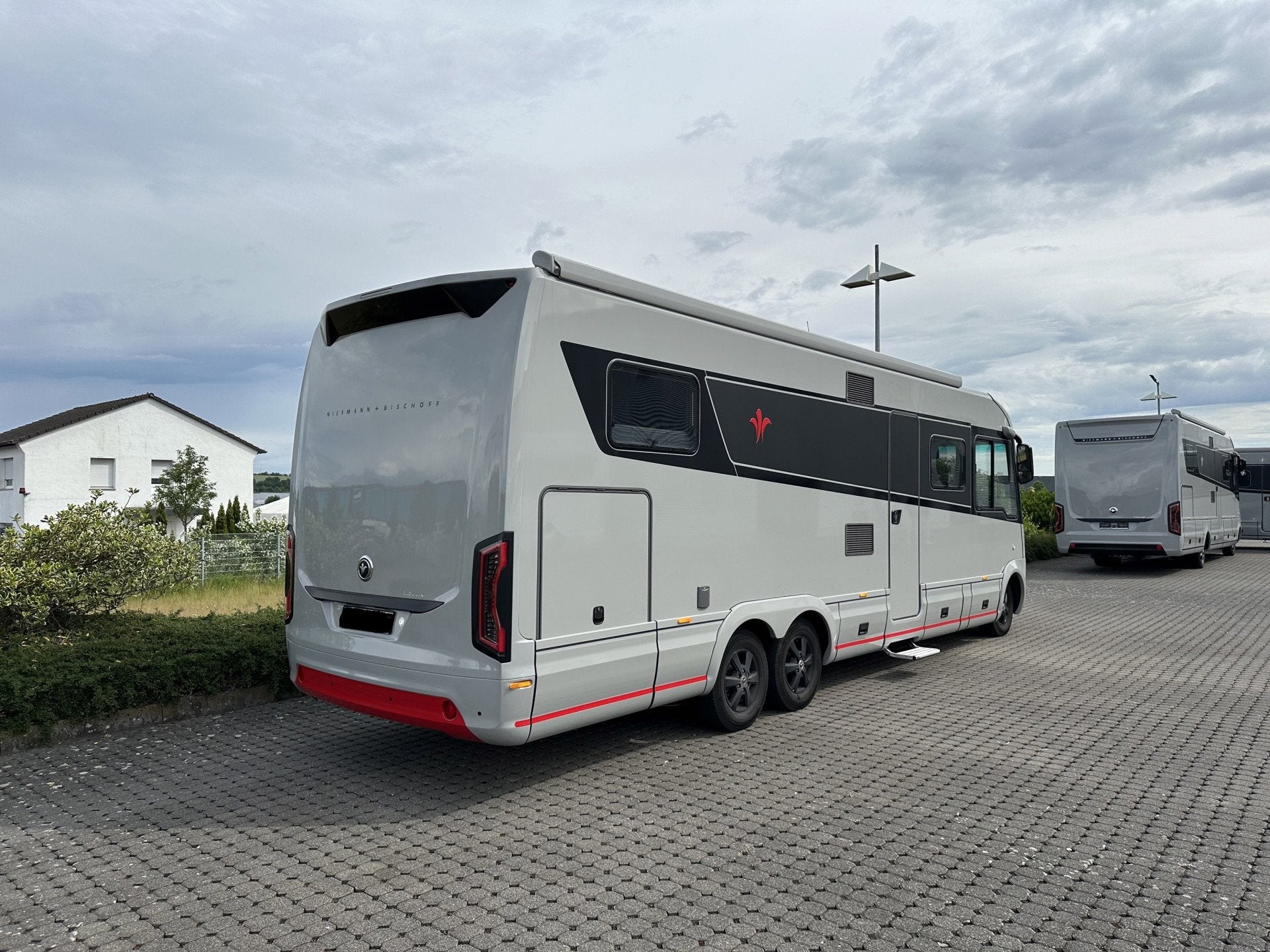 Caravans And Camping Niesmann