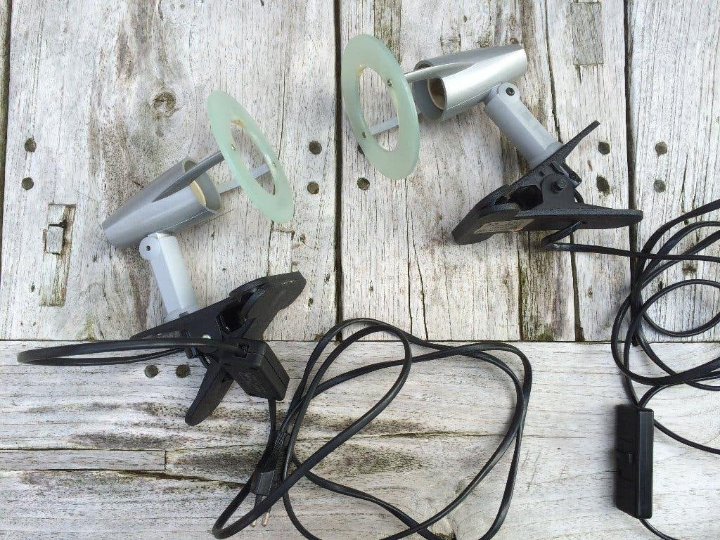 Twee space age sf knijpspotjes planeet ringen zilvergrijs, Kunststof, Gebruikt, Overige typen, E14 (klein)