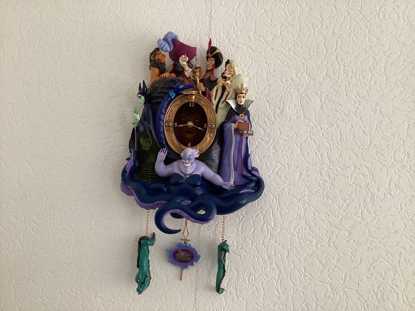 Disney bradford klok de slechterikken, Ophalen, Zo goed als nieuw, Beeldje of Figuurtje