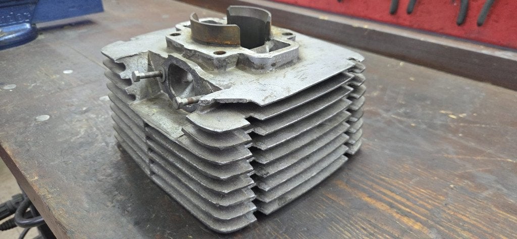 MZ ETZ 250-cilinder origineel, Zeer goede staat, Motoren, Ophalen of Verzenden, Overige merken