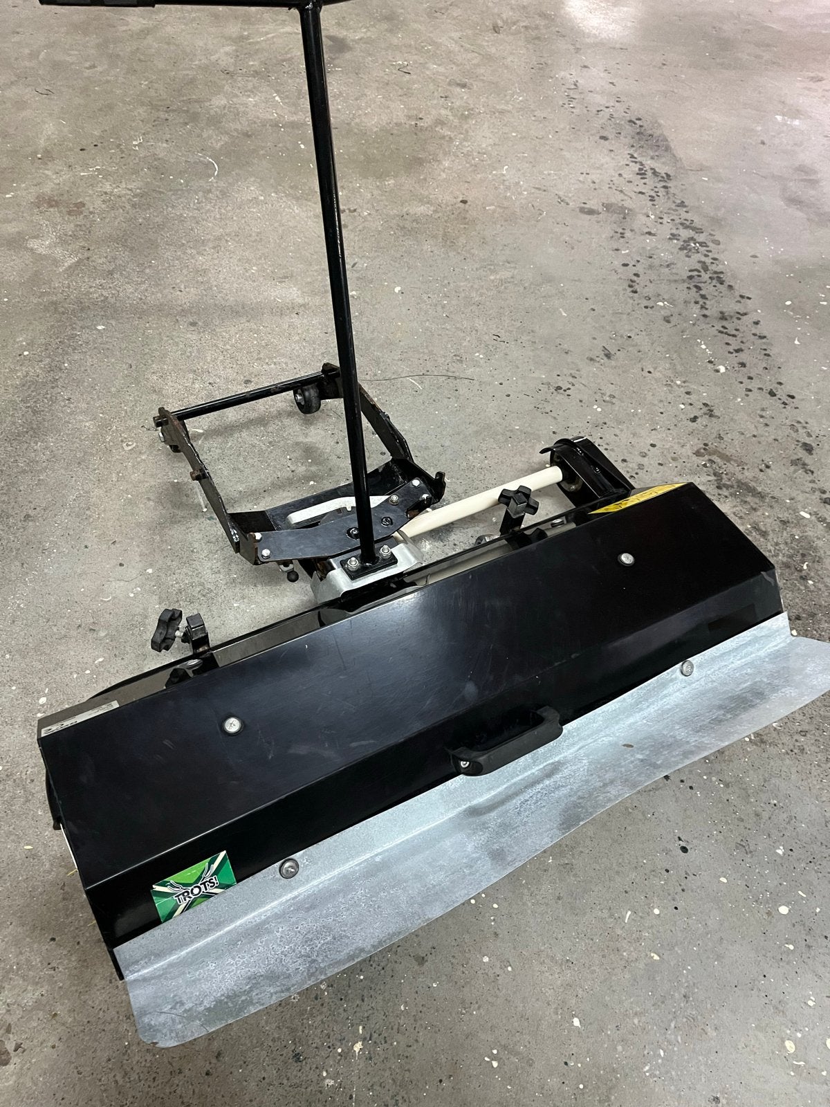 Kova LH950 veegmachine - 2012 model, 41,3 kg, Ophalen, Gebruikt