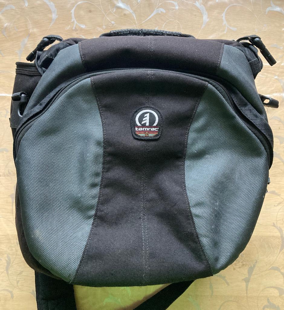 Hele ruime Tamrac Velocity 10x camera tas te koop, Ophalen of Verzenden, Gebruikt, Schoudertas, Overige merken