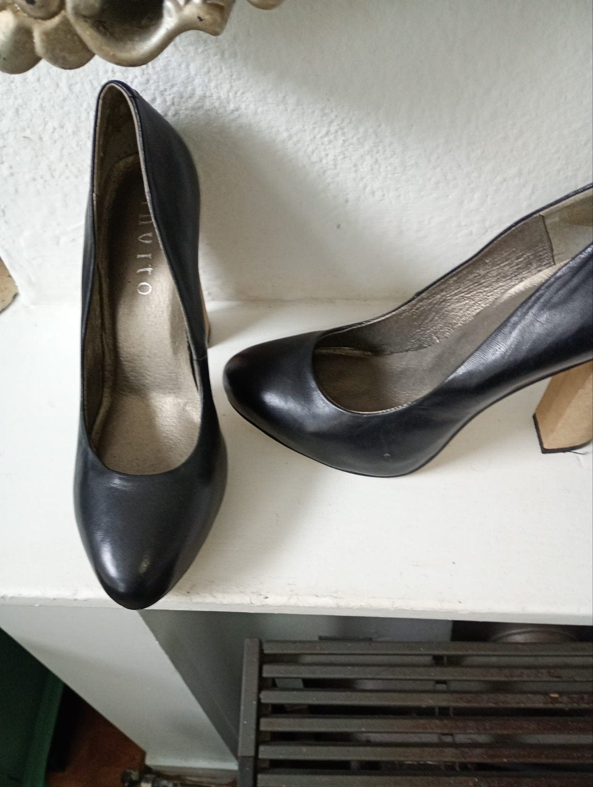 Zwarte pumps met blokhak  Invito maat 41, Pumps, Verzenden, Zwart, Onbekend
