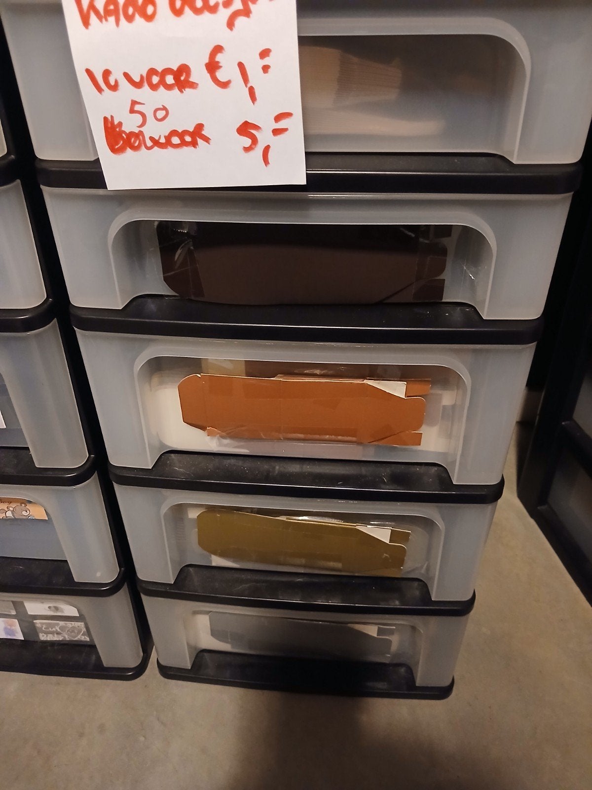 Kado doosjes Diverse kleuren, Nieuw, Meerkleurig, Ophalen of Verzenden, Papier of Karton