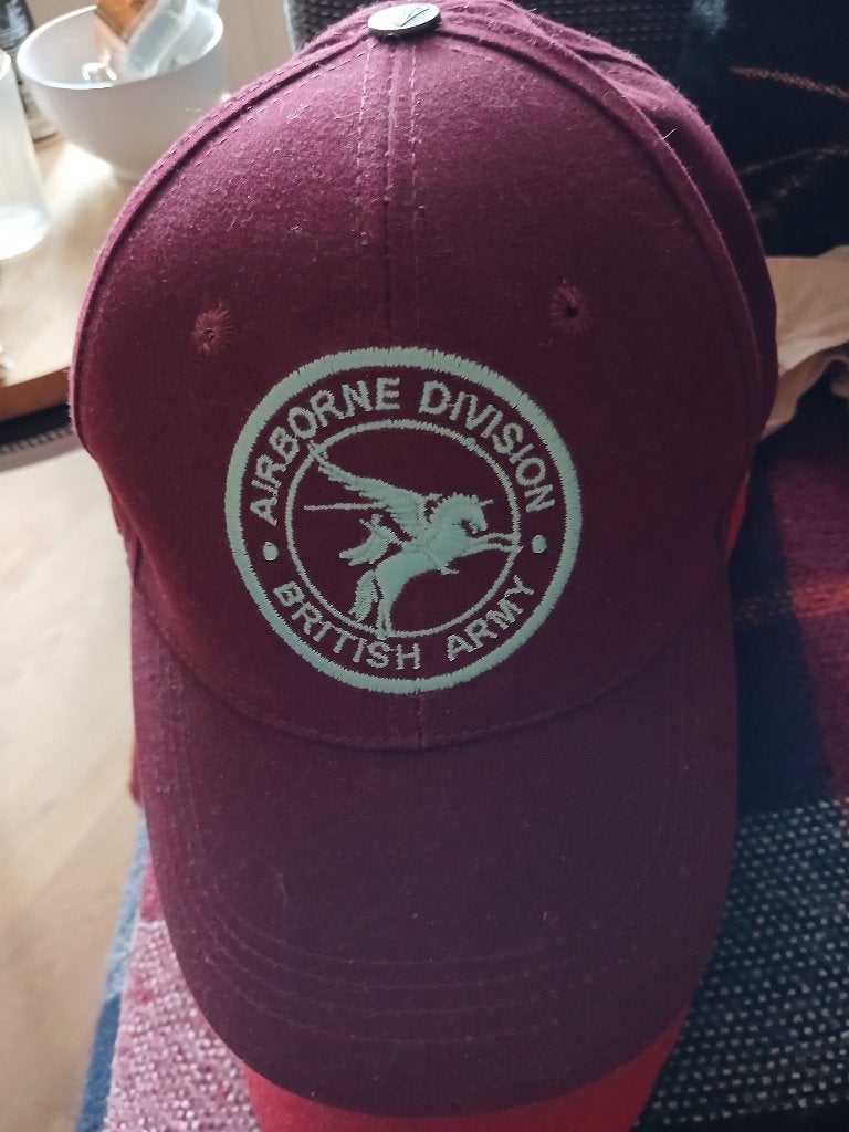 AIRBORNE WW2 - BASEBALL CAP !!!!!!!!!!!!!, Ophalen of Verzenden, Zo goed als nieuw, One size fits all, Pet