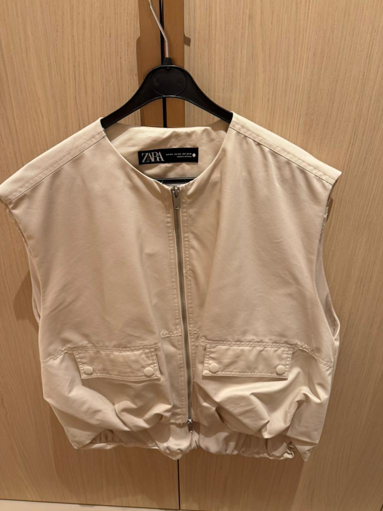 Zara jasje maat 38, Kleding | Dames, Maat 38/40 (M), Verzenden, Beige, Zo goed als nieuw