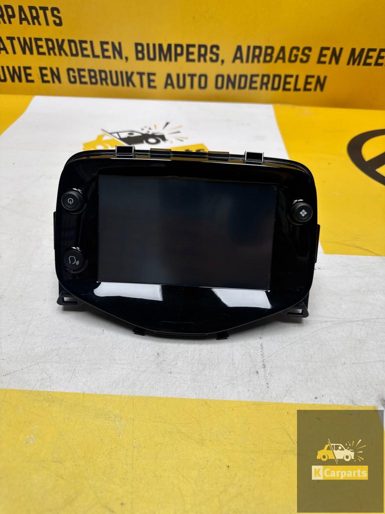 Auto Navigatie Carplay Peugeot 108 c1 Aygo 86140-yv010, Info@fabrikant.eu, Fabrikantstraat 1
1000 AA  Amsterdam, NL, Ophalen of Verzenden