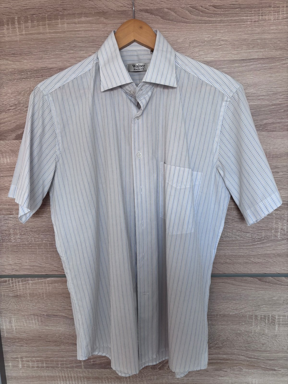 Short sleeve shirt, Ophalen of Verzenden, Zo goed als nieuw