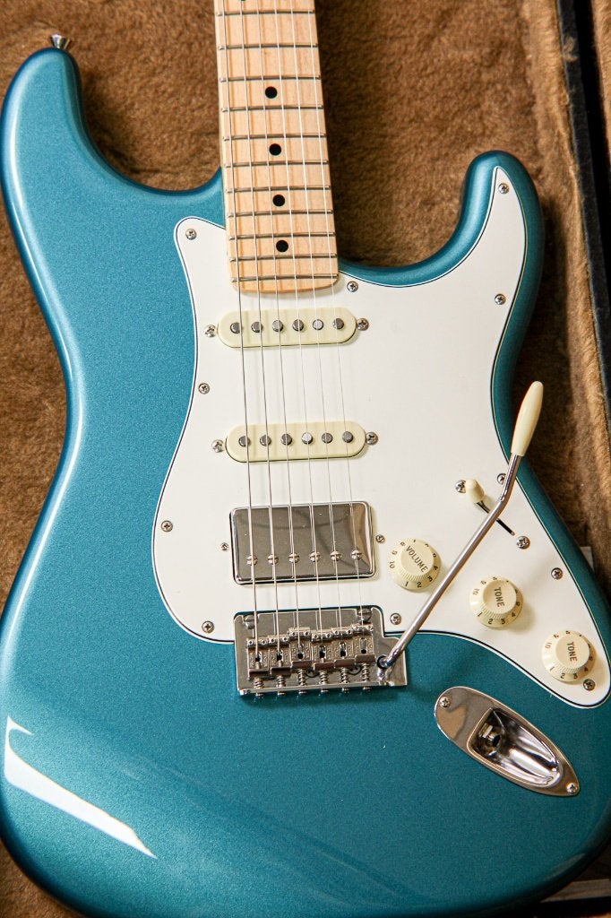 Fender (made in Japan) Hybrid II Strat HSS Limited 2022, Ophalen, Zo goed als nieuw, Solid body, Fender