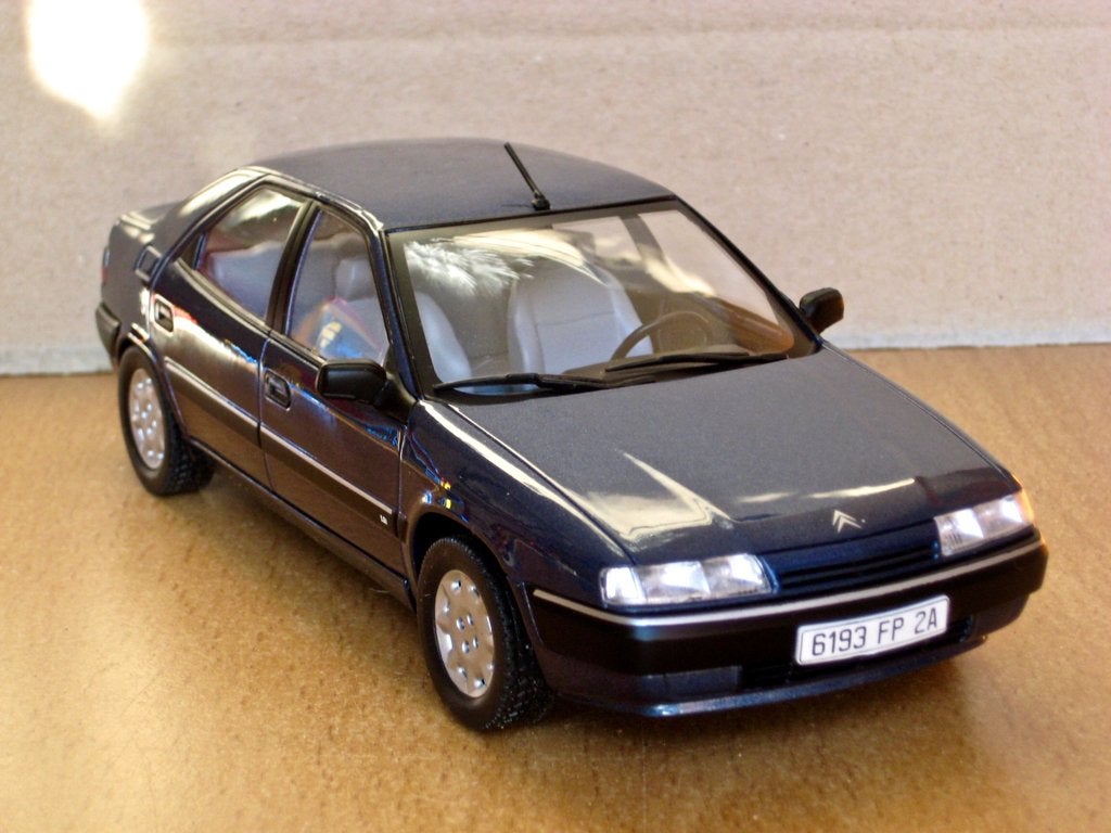 Citroen Xantia 1993 blauw Hachette #34 1:24, Ophalen of Verzenden, Nieuw, Auto, Overige merken