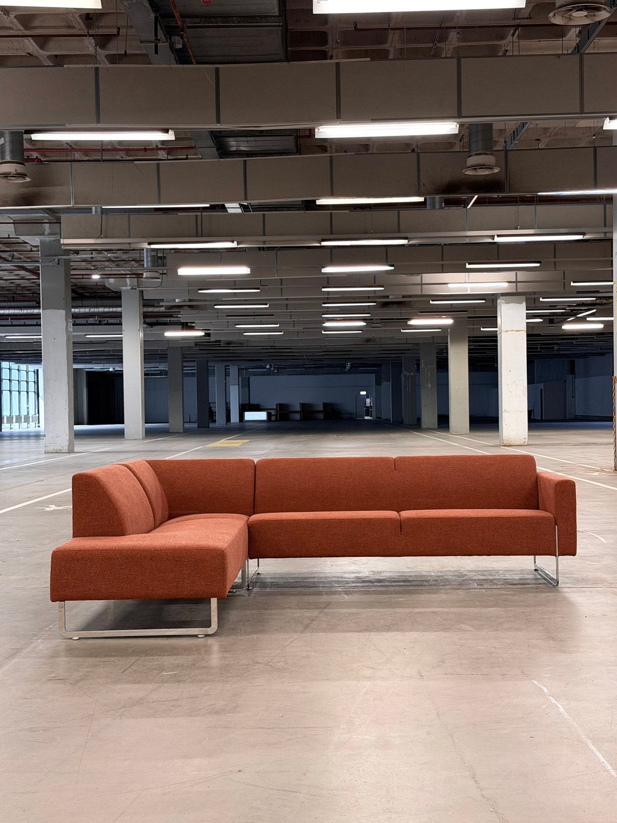 Artifort Mare Hoekank | Terracotta | NIEUWSTAAT + Garantie, 250 tot 300 cm, Overige materialen, Hoekbank, Ophalen of Verzenden