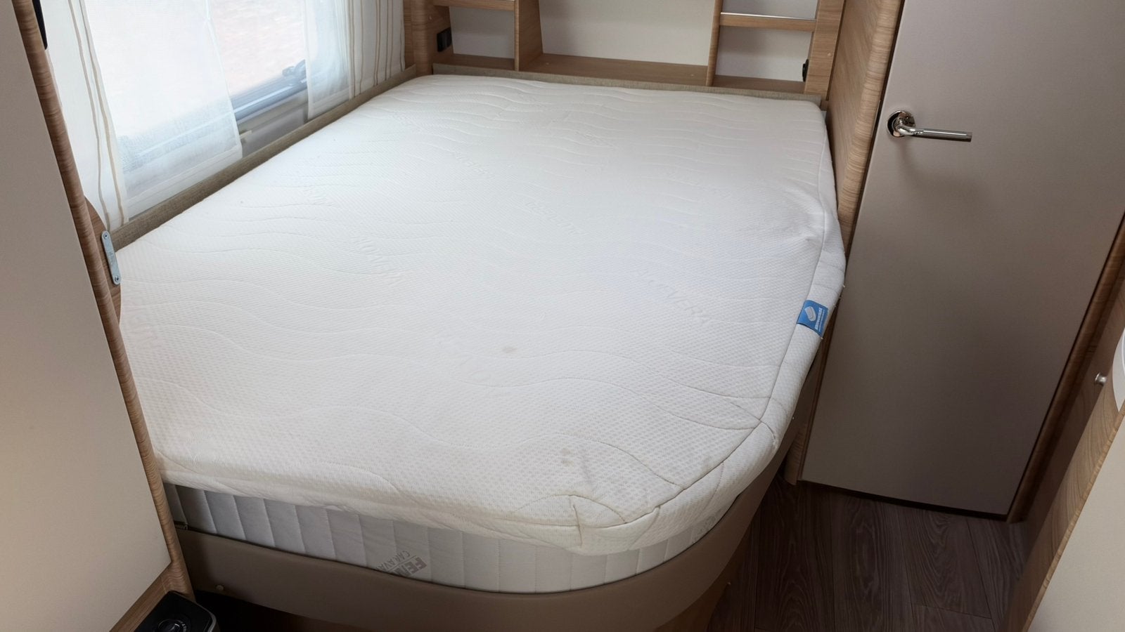 Fendt caravan topper op maat. NASA traagschuim Frans bed, Ophalen of Verzenden, Zo goed als nieuw
