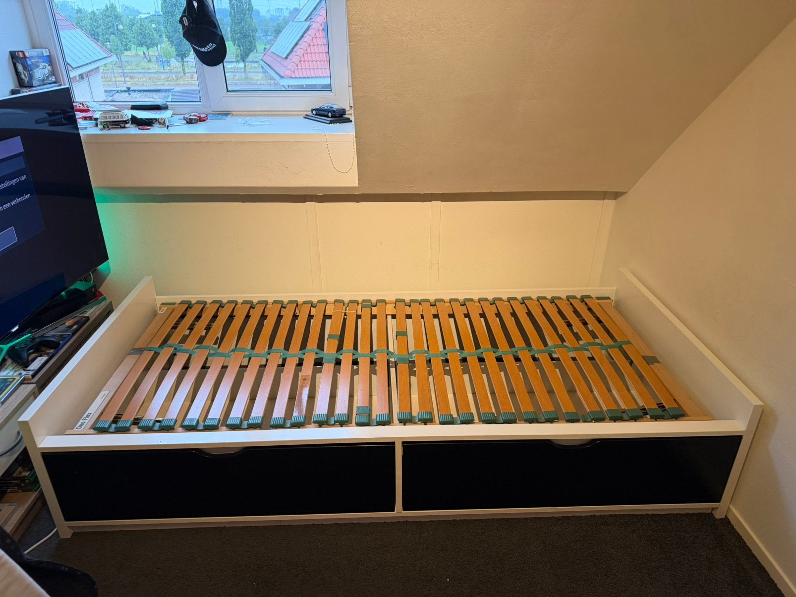 Ikea flaxa bed tegen elk aannemelijk bod., Ophalen, Eenpersoons, Wit, Zo goed als nieuw