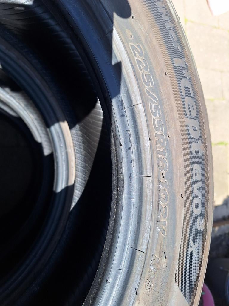 Set winterbanden 18 inch, Auto-onderdelen, Banden en Velgen, Ophalen, Winterbanden, Banden en Velgen