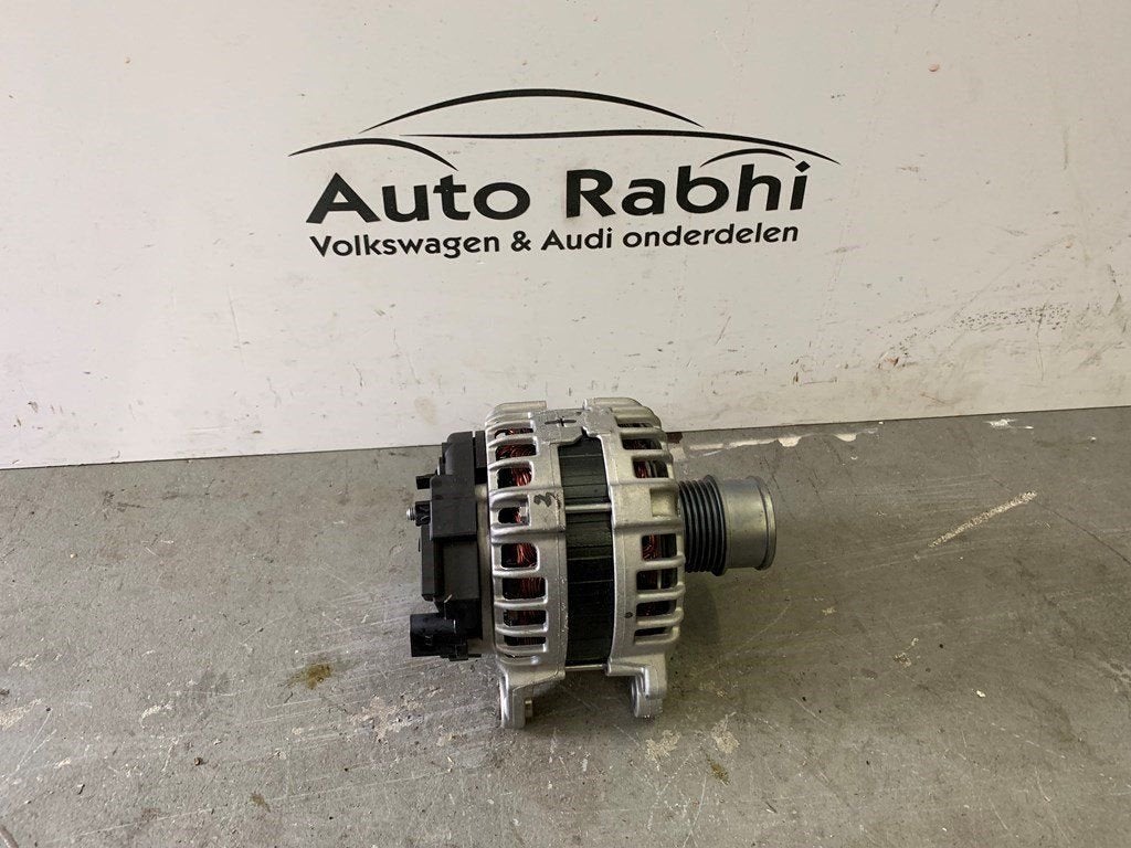 Volkswagen Audi Seat Skoda dynamo 04C903023T, Gebruikt, -, -, Ophalen of Verzenden