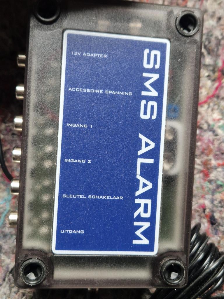 SMS Alarm Systeem met Bewegingssensoren, Doe-het-zelf en Verbouw, Alarmsystemen, Ophalen of Verzenden