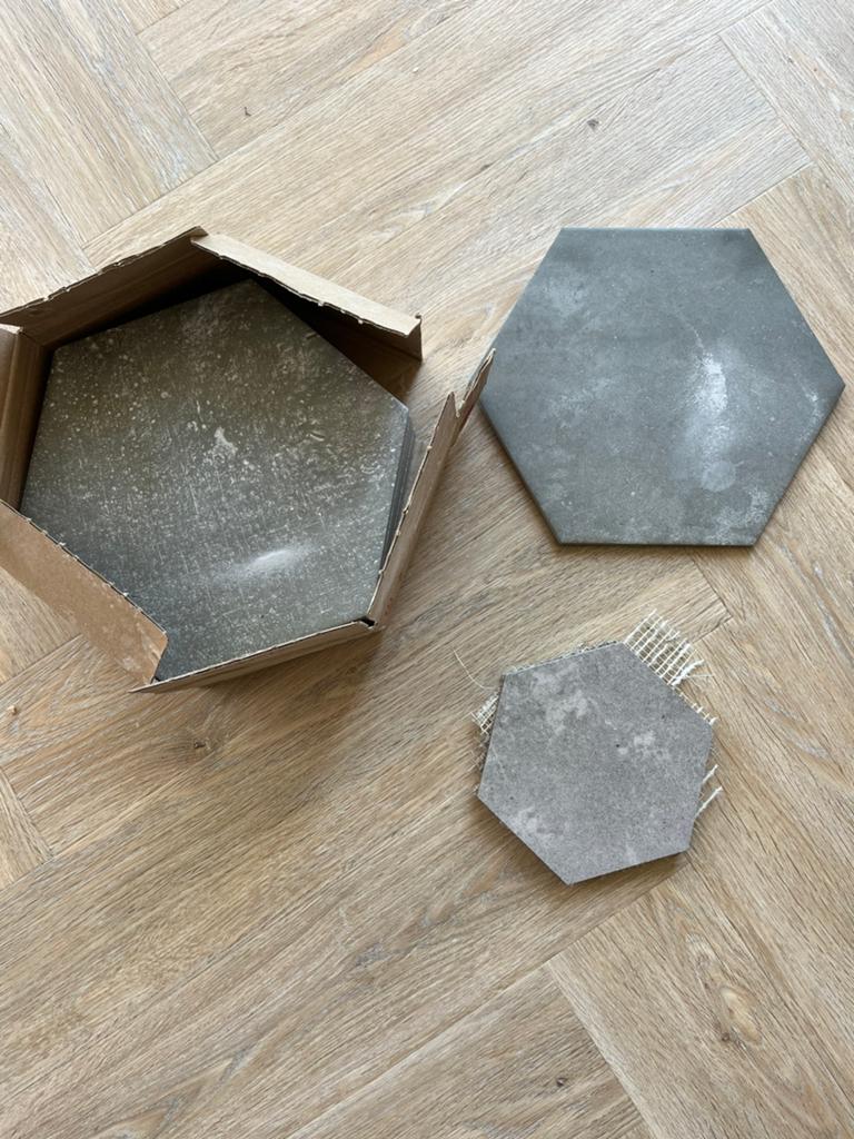 Tegels badkamer/ wc nieuw gratis afhalen, Ophalen, Zo goed als nieuw