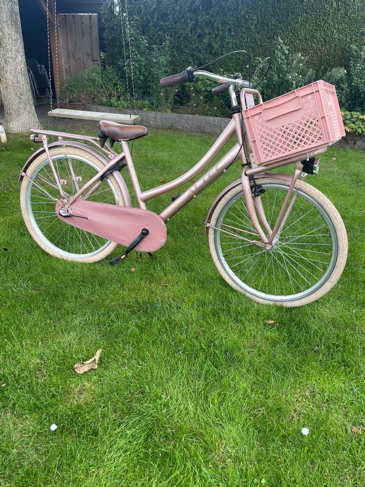 Altec Dutch Meisjesfiets met mand, Ophalen, Gebruikt, Terugtraprem, 20 inch of meer