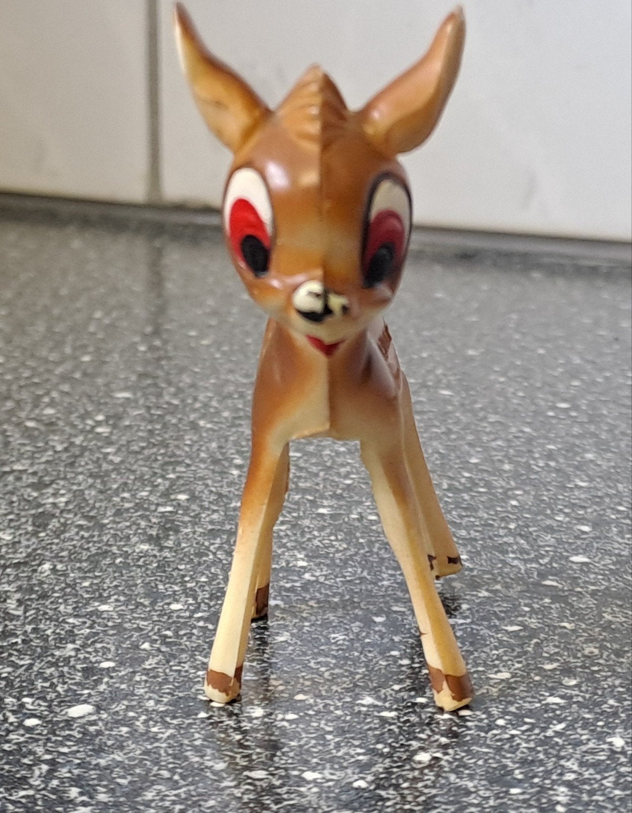 Schattig vintage bambi figuurtje, gemerkt, Gebruikt, Walt disney, Beeldje of Figuurtje, Bambi of Dumbo