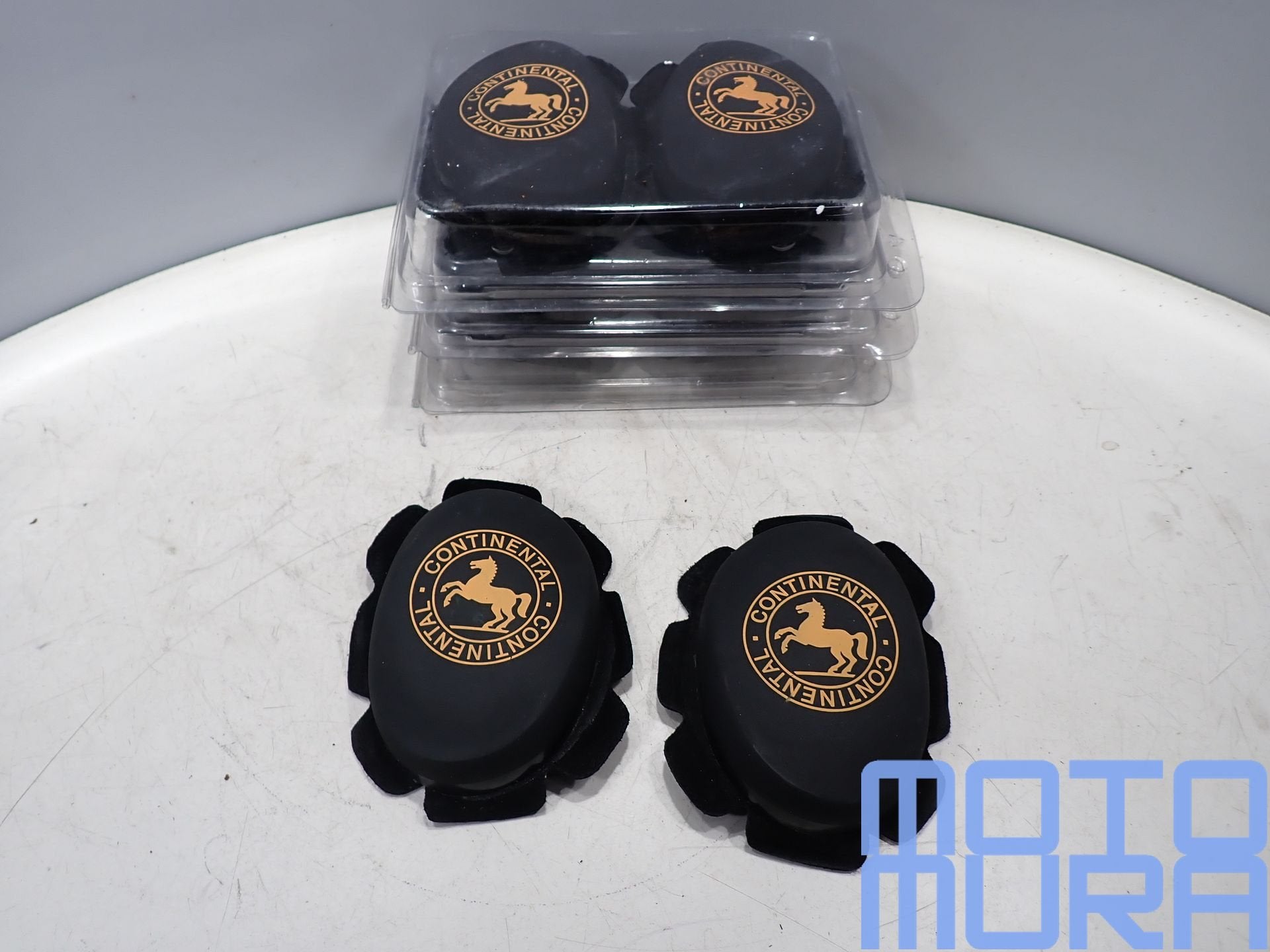 Continental Kneesliders zwarte knieslider knee slider set Op, Motoren, Kleding | Motorkleding, Ophalen of Verzenden, -, -, -