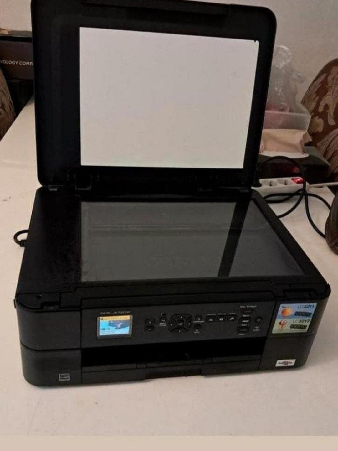 Te koop, Brother merk printer en scanner DCP-J5720W., Ophalen