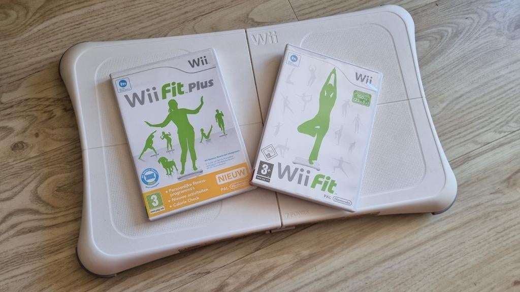 Wii Fit Balance Board met Wii Fit en Wii Fit Plus, Spelcomputers en Games, Ophalen, Gebruikt, 1 speler, Eén computer