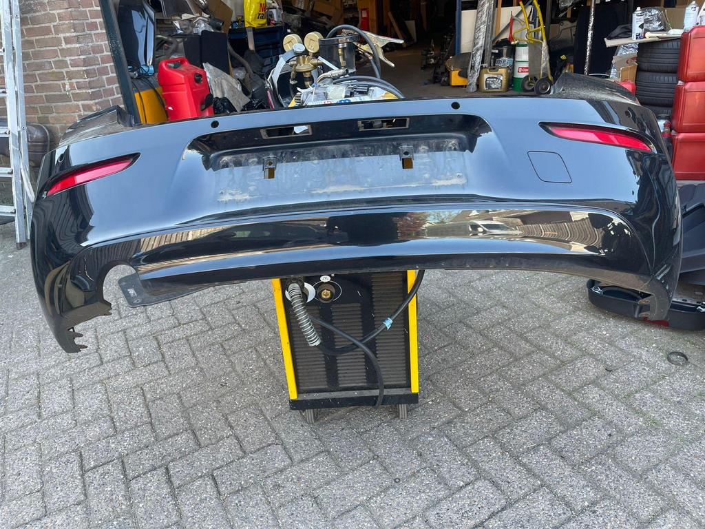 BMW F21 Achterbumper 118i met 4 sensoren, Auto-onderdelen, Ophalen, Gebruikt, Achter, Bumper