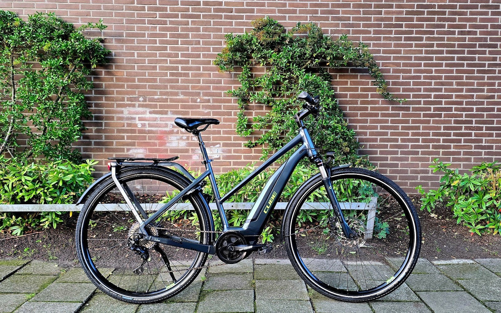 Cube Touring elektrischefiets, 47 tot 51 cm, Ophalen, Zo goed als nieuw, Overige merken