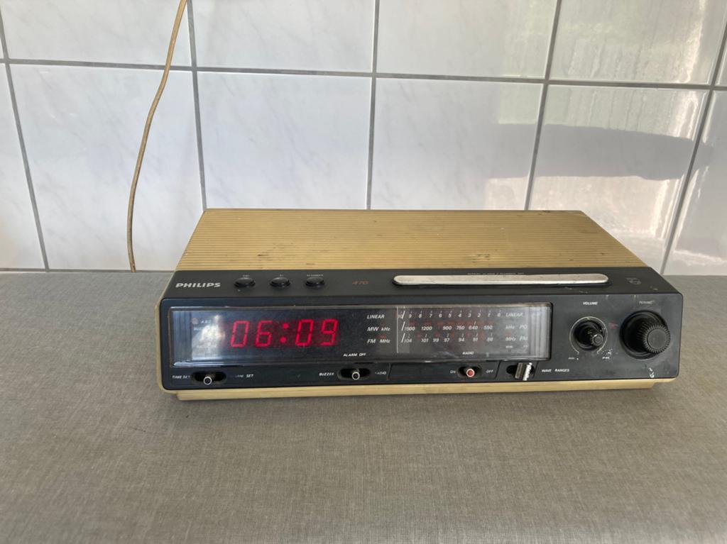 Philips 90as 470 wekkerradio jaren 70!, Audio, Tv en Foto, Vintage Televisies, Ophalen of Verzenden, Gebruikt, Philips