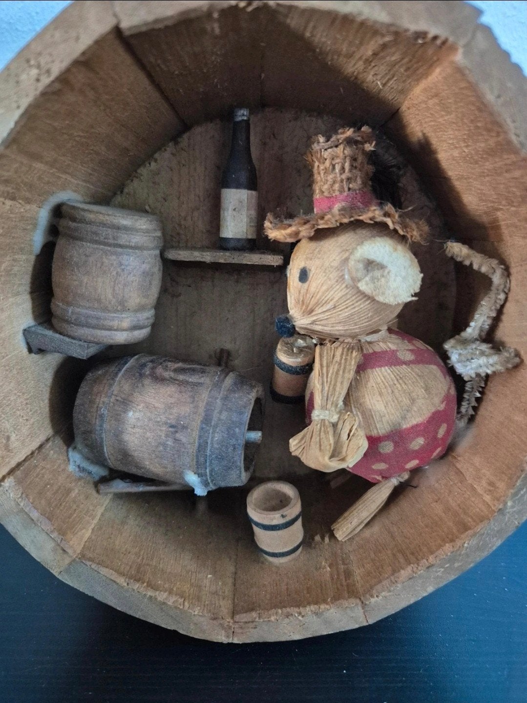 Decoratieve muis in wijnvat - Uniek handgemaakt item, Hout, Gebruikt, Ophalen of Verzenden, Landelijk